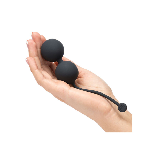 Fifty Shades of Grey - Tighten and Tense Silicone Jiggle Balls - Desireshop.nl